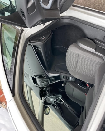 Opel Zafira cena 33900 przebieg: 266560, rok produkcji 2012 z Gdynia małe 137